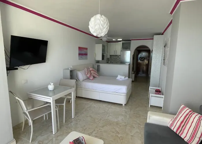 Roca Chica. - First Line Torremolinos