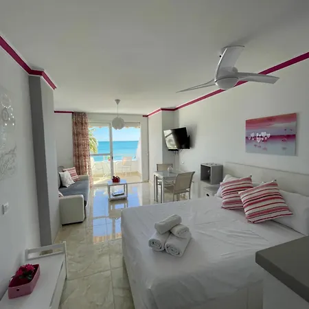 Roca Chica. - First Line * Torremolinos