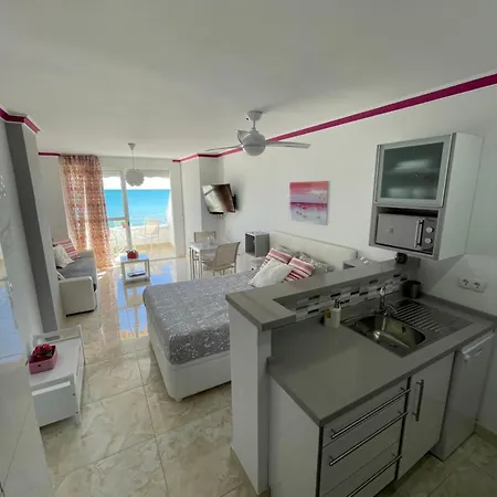 Appartement Roca Chica. - First Line