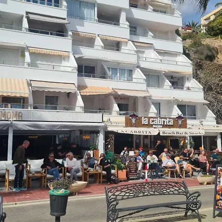 Roca Chica. - First Line 公寓 *