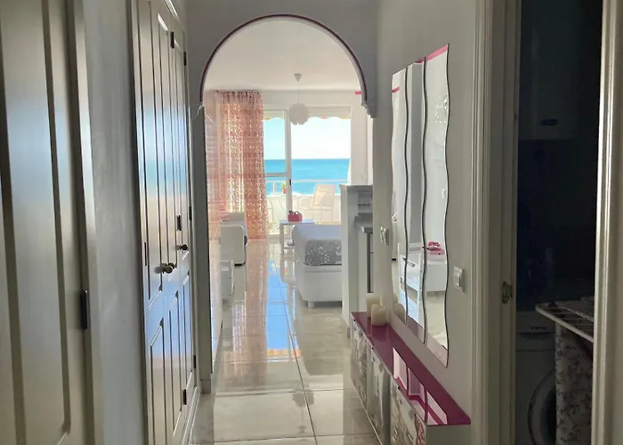 Roca Chica. - First Line *