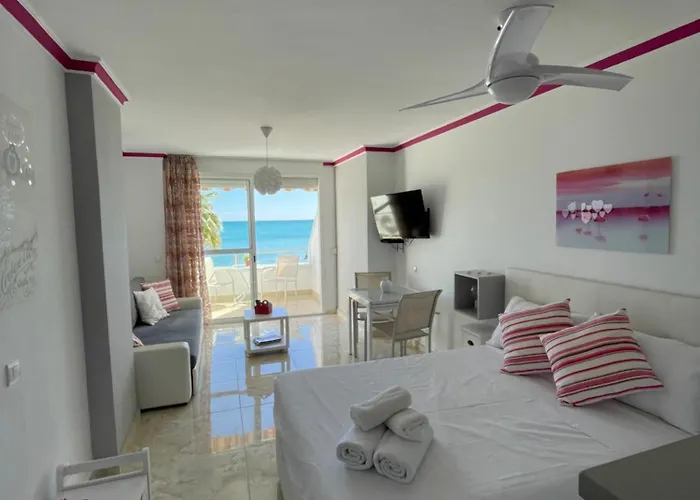 Roca Chica. - First Line * Torremolinos