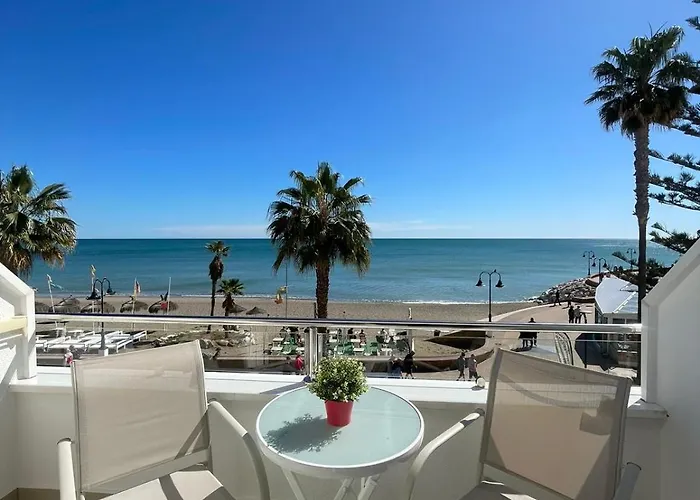 Roca Chica. - First Line Torremolinos